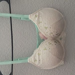 Victoria Secret Pink Bra size 34DD
